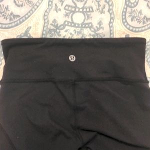 Lululemon black yoga pants